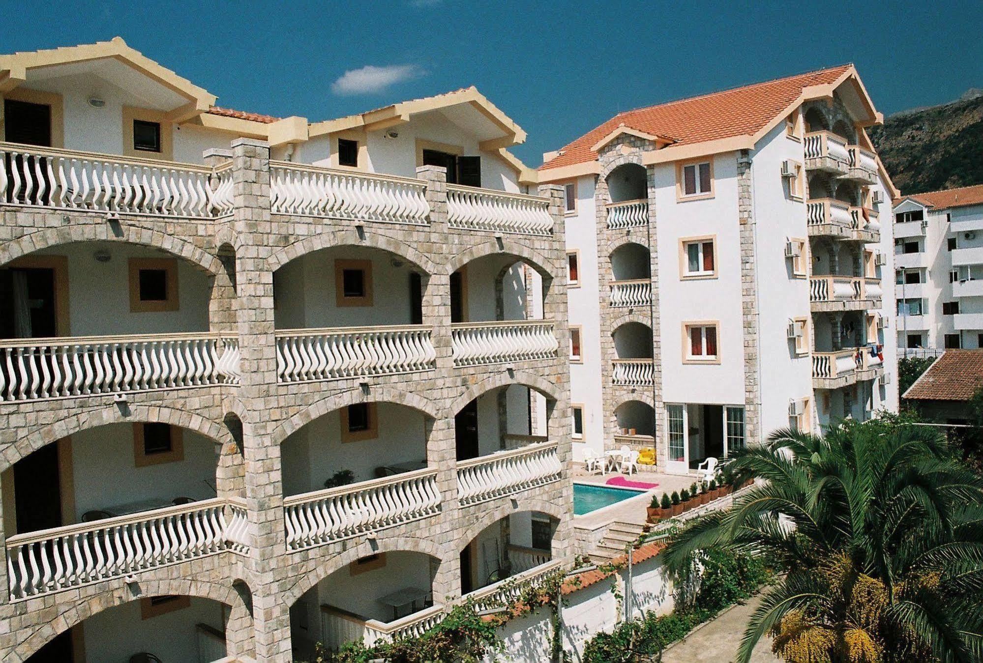 Apartment Ana Budva Exterior photo